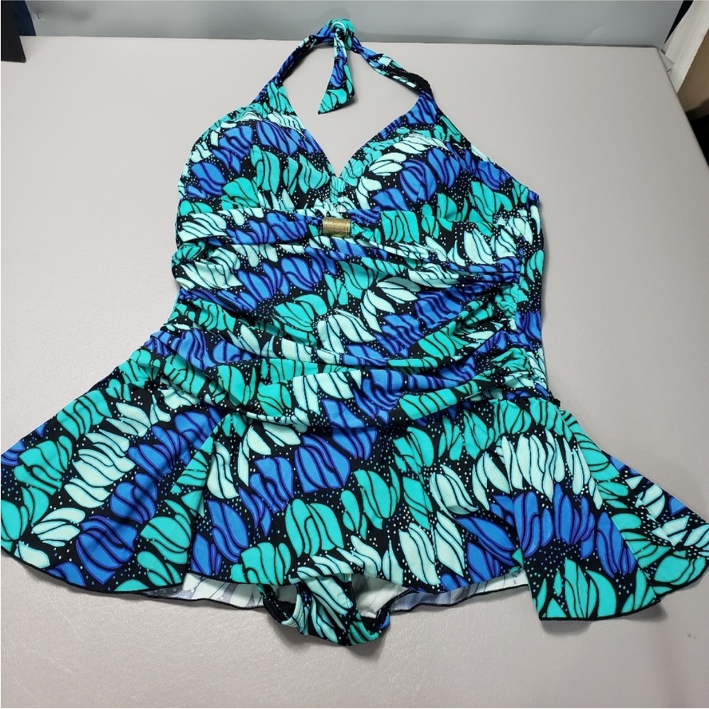 Vibrant Blue and Green Leaf Print Swimsuit